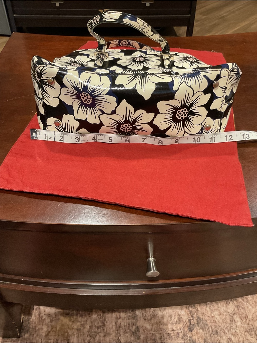 kate spade Black & White Floral Dome Satchel with Gold Hardware - Picture 10 of 11
